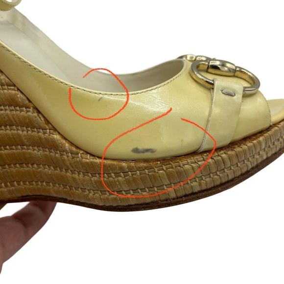 GUCCI ESPADRILLES in PALE YELLOW PATENT LEATHER - Picture 6 of 9